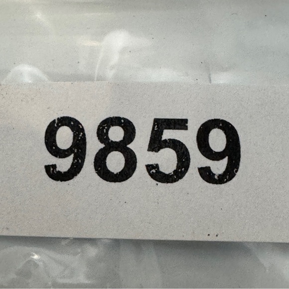 7 For All Mankind Tall Boot Black Distressed Jeans Size 27 - Picture 9 of 9